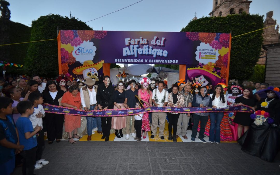 Inaugura Melanie la Feria del Alfeñique 2024 en el jardín principal