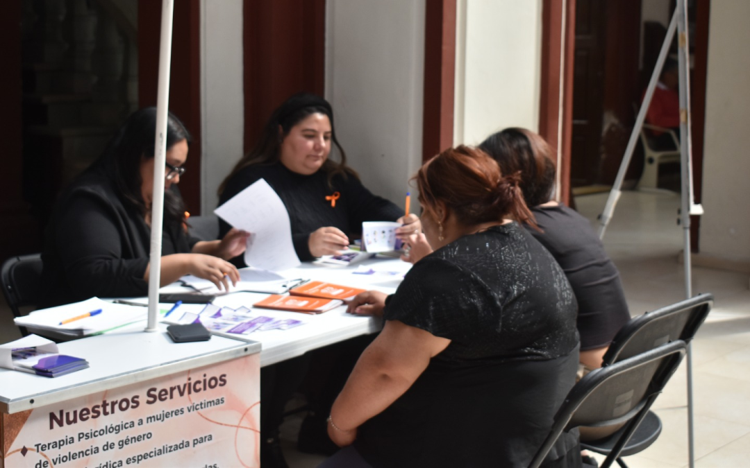 Acerca el IMMUS su módulo de servicios gratuitos especializados a las mujeres silaoenses