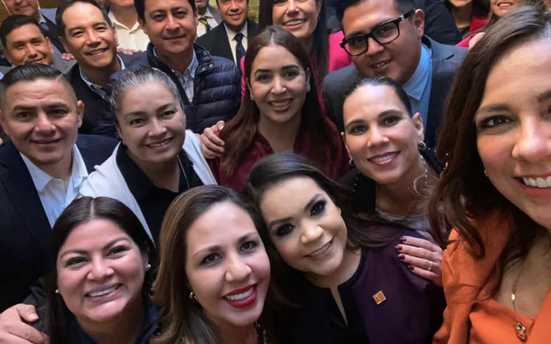 Asiste Melanie al ‘Encuentro Nacional Municipal’ junto con la gobernadora Libia Dennise