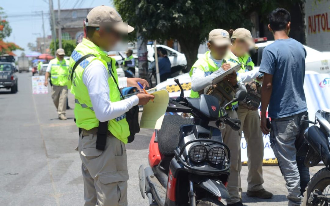 Continúa operativo ‘Casco Seguro’ con multas y concientización para disminuir tasa de incidentes en moto