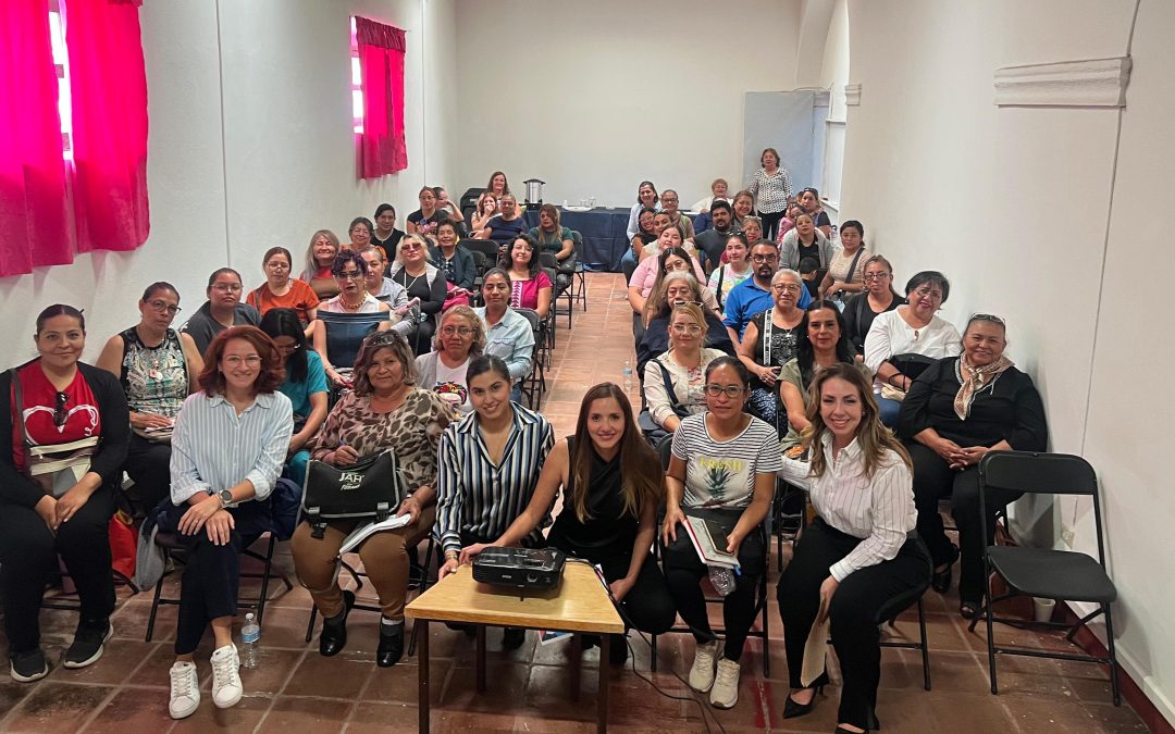 Acercan curso a mujeres emprendedoras y micronegocios para facilitar trámites ante el SAT