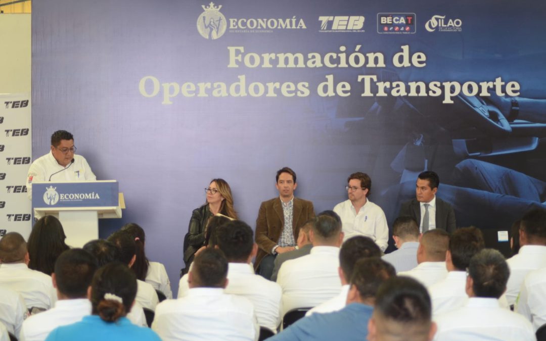Ofrece Silao más opciones de capacitación: acerca curso a operadores del transporte de personal