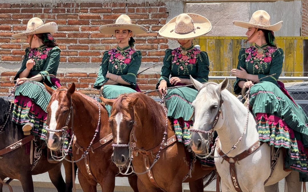 Celebran Feria de Escaramuzas en el recién estrenado lienzo “El Capricho”