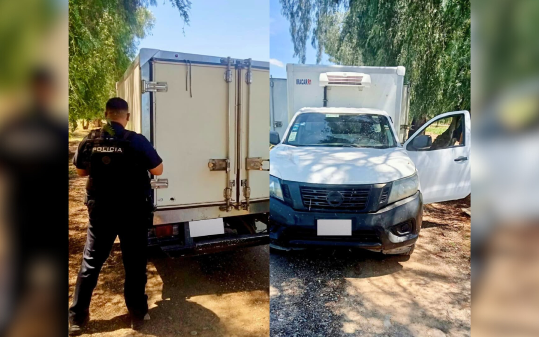 Recuperan camioneta con reporte de robo en la comunidad Unión de Tres Mezquites