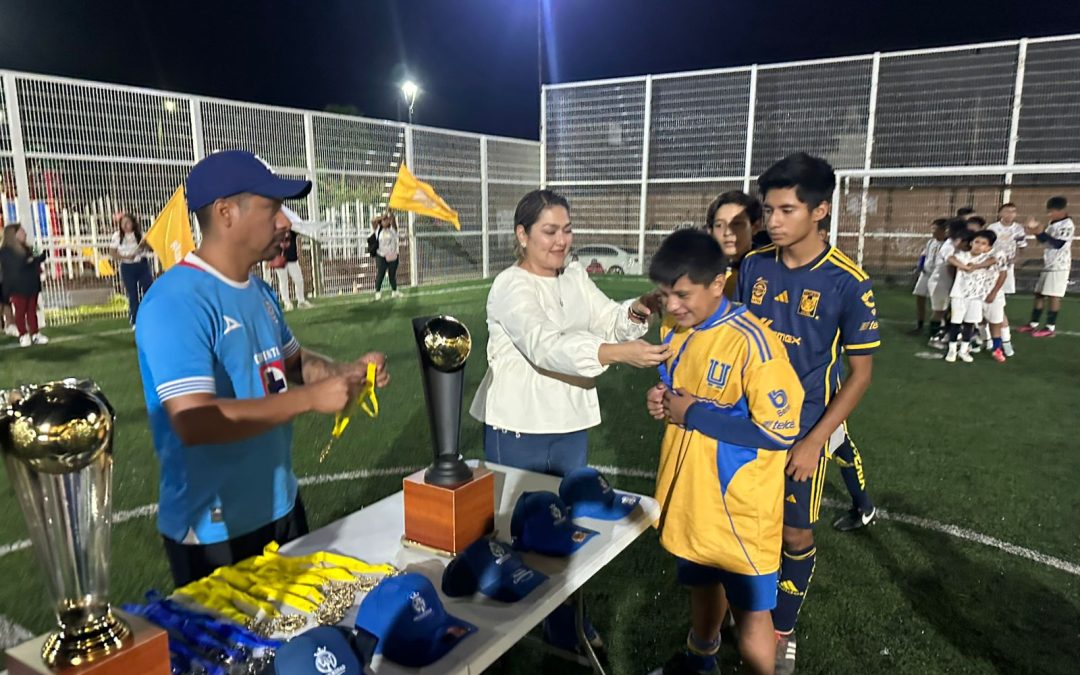 Se corona Leyendas Liceo en el primer #PrevenFut del parque Sopeña