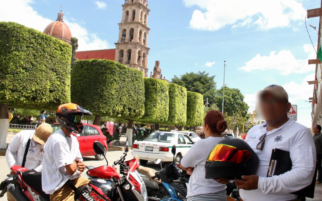 AVANZA ‘CASCO SEGURO’ CON MÁS ACCIONES DE CONCIENTIZACIÓN: Retiran 17 motocicletas de circulación por no usar medidas protectoras