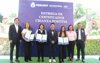 Suma DIF Silao más profesionales con certificación en Crianza Positiva