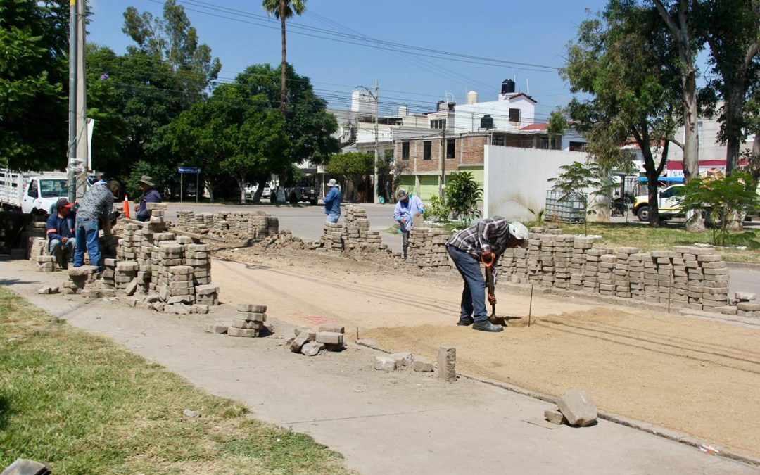 Trabajan por calles en mejor estado para Valle de San José