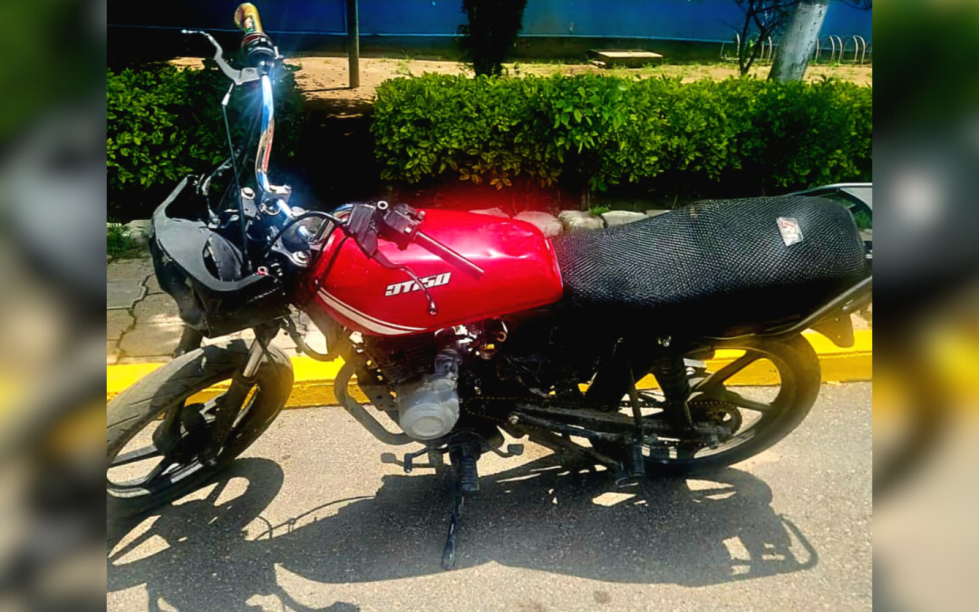 Recupera Seguridad Ciudadana motocicleta con reporte de robo en colonia Vía 1