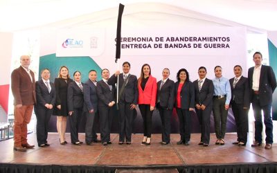 ABANDERAN Y ENTREGAN MEDIAS BANDAS DE GUERRA A ESCUELAS