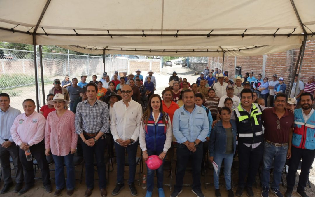 LLEVAN AGUA POTABLE A SAN JOSÉ DE GRACIA