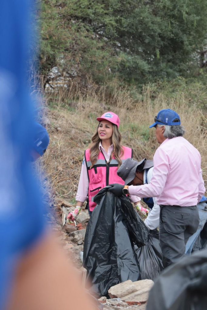 MELANIE MURILLO LLEVA “SILAO LATE LIMPIO” A LOS FRESNOS

